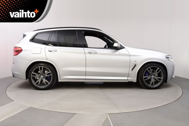 BMW X3 2018 G01 xDrive M40i A M Performance / Panoraama / Vetokoukku / Webasto / Led-ajovalot / Display Key