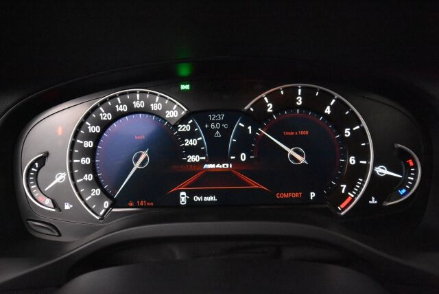 BMW X3 2018 G01 xDrive M40i A M Performance / Panoraama / Vetokoukku / Webasto / Led-ajovalot / Display Key