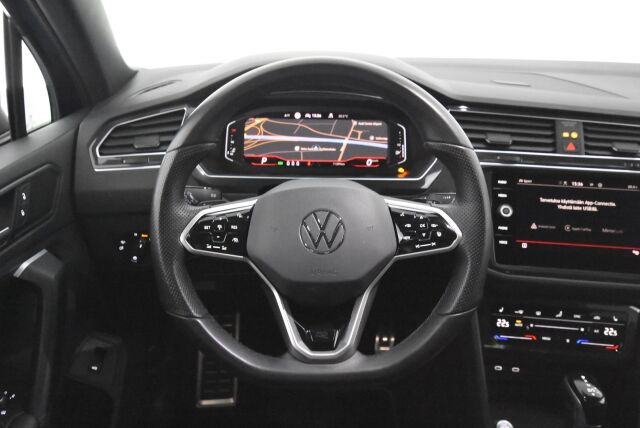 Volkswagen Tiguan 2022 R-Line 2,0 TDI SCR 110 kW 4MOTION DSG-automaatti / Suomiauto / Webasto / Vetokoukku / iQ-light / Digimittaristo
