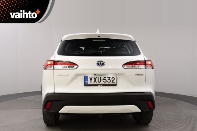 Toyota Corolla Cross 2023 2.0 Hybrid Active / Tehdastakuu / Suomiauto / 1-Omistaja / Alv-väh.kelp./ Adapt.vakkari / P-kamera /
