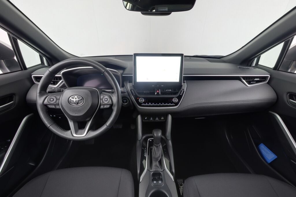 Toyota Corolla Cross 2023 2.0 Hybrid Active / Tehdastakuu / Suomiauto / 1-Omistaja / Alv-väh.kelp./ Adapt.vakkari / P-kamera /