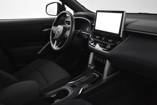 Toyota Corolla Cross 2023 2.0 Hybrid Active / Tehdastakuu / Suomiauto / 1-Omistaja / Alv-väh.kelp./ Adapt.vakkari / P-kamera /