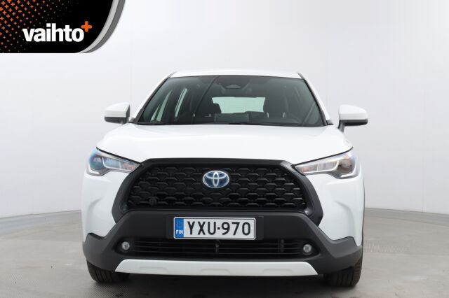 Toyota Corolla Cross 2023 2.0 Hybrid Active / Tehdastakuu / 1-Om. Suomiauto / ALV / Adapt. vakkari / P-Kamera / Navi / Ratinlämmitin / LEDit