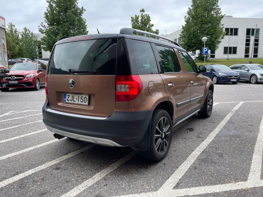 Skoda Yeti 2012 2,0 TDI 140 4x4 Experience DSG Autom. / Muistipenkki / Suomiauto / Vakkari