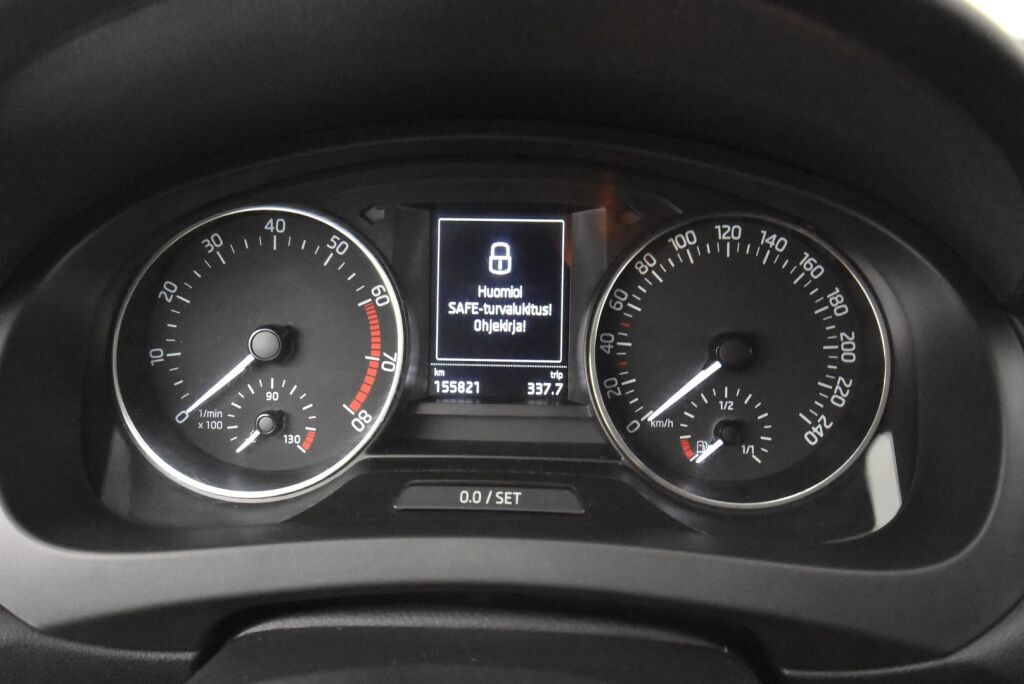 Skoda Rapid 2016 1,2 TSI 110 Style / Suomiauto / Vetokoukku / Lohkolämmitin / Vakionopeudensäädin