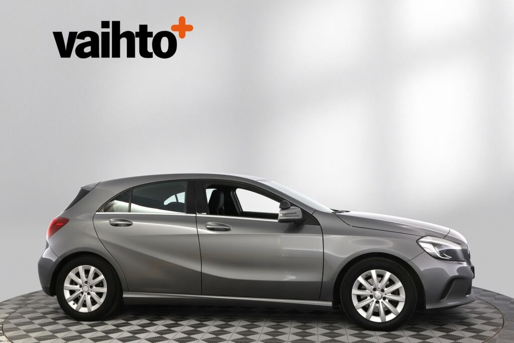 Mercedes-Benz A 2016 160 Premium Business / Xenonit/ Kamera/ Osanahkat