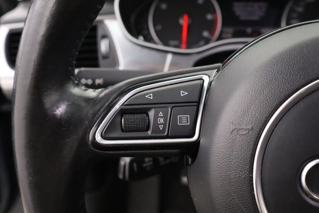 Audi A6 2016 Avant Land of quattro 2,0 TDI 140 kW quattro / Webasto / Koukku / Suomiauto