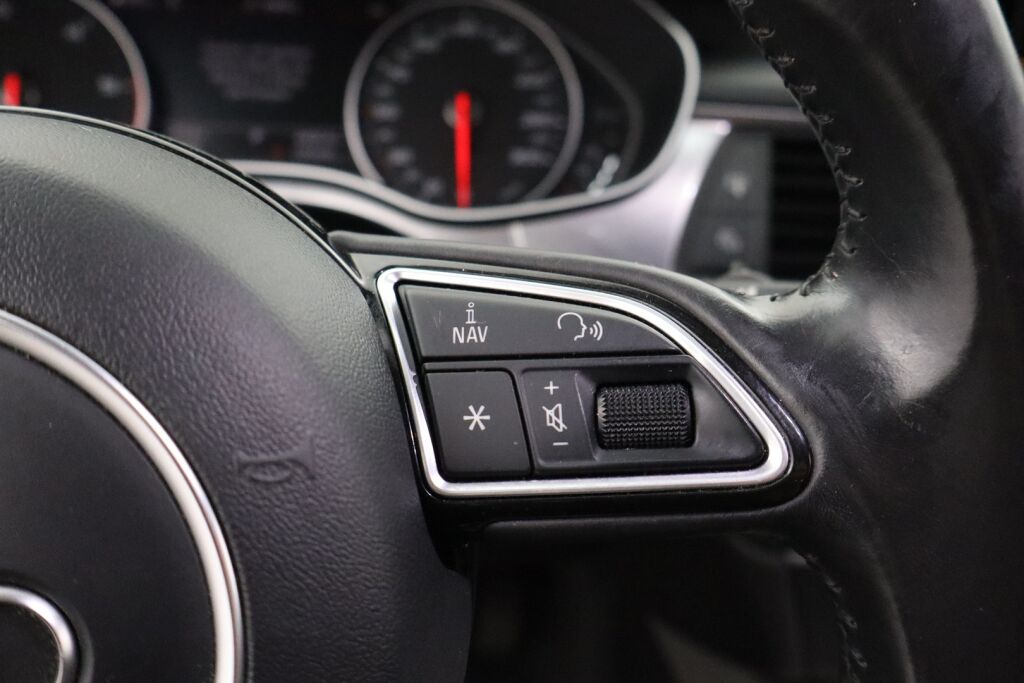 Audi A6 2016 Avant Land of quattro 2,0 TDI 140 kW quattro / Webasto / Koukku / Suomiauto