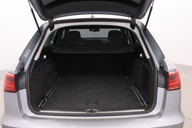 Audi A6 2016 Avant Land of quattro 2,0 TDI 140 kW quattro / Webasto / Koukku / Suomiauto