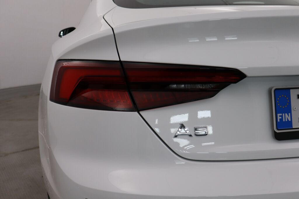 Audi A5 2018 Sportback Business Sport Comfort Edition 2,0 TFSI 140 kW S tronic MHEV / Suomiauto / Webasto / Vetokoukku / Tutkat / Navi /