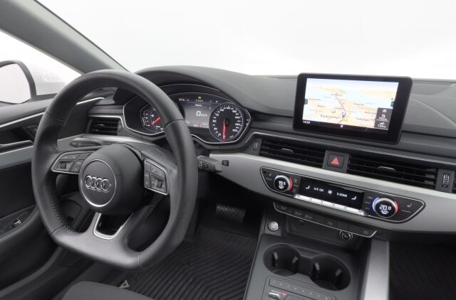 Audi A5 2018 Sportback Business Sport Comfort Edition 2,0 TFSI 140 kW S tronic MHEV / Suomiauto / Webasto / Vetokoukku / Tutkat / Navi /