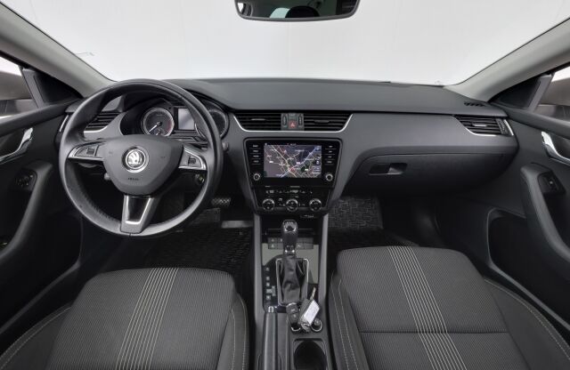 Skoda Octavia 2018 Combi 1,4 TSI Style DSG Autom. *Webasto, Adap.Vakionopeudensäädin, Peruutuskamera, Vetokoukku*