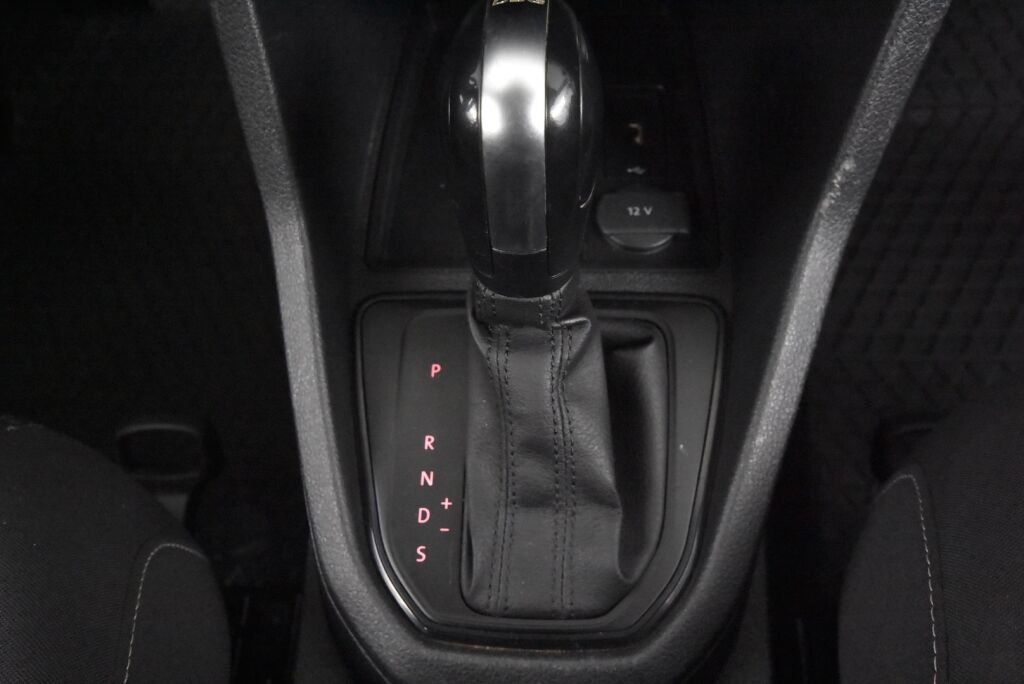 Volkswagen Caddy 2019 Trendline 2,0 TDI 75kW DSG / Webasto / ALV väh kelp / Jakopää vaihdettu