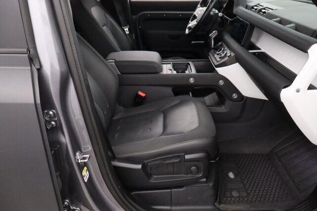 Land Rover Defender 2020 110 D240 S Launch Edition /Keyless/ Apple Car Play/ Webasto/ Koukku