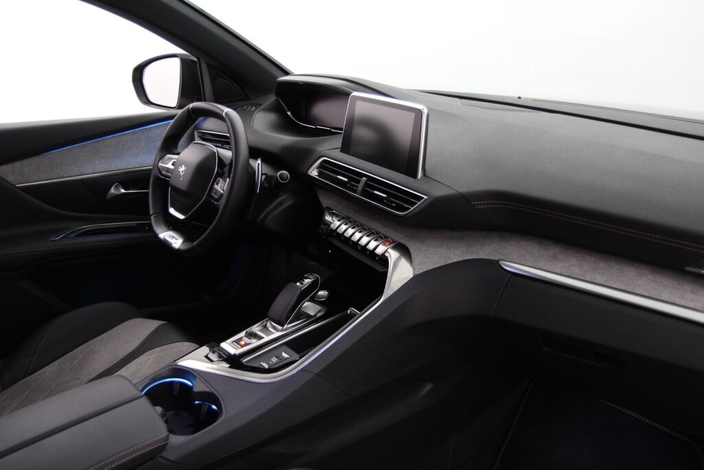 Peugeot 3008 2020 GT Hybrid4 300 EAT8-aut. / 1-om. Suomiauto / ACC / BLIS / Keyless / Kamera