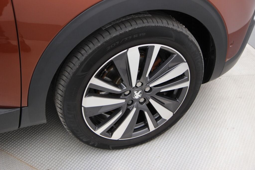 Peugeot 3008 2020 GT Hybrid4 300 EAT8-aut. / 1-om. Suomiauto / ACC / BLIS / Keyless / Kamera