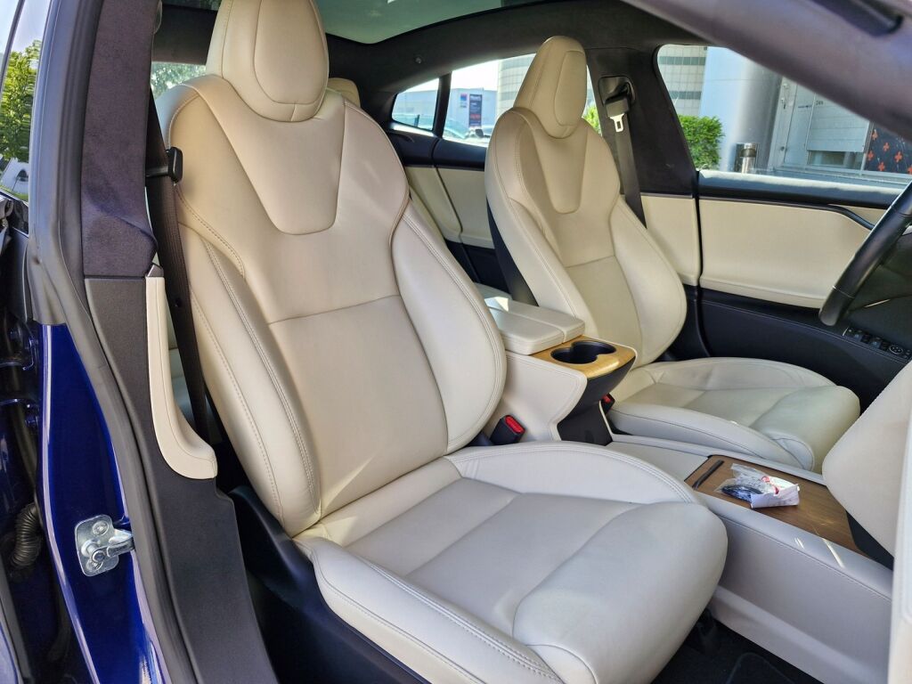 Tesla Model S 2020 Long Range AWD Raven / Suomi auto / 2x renkaat / Ilma-alusta / Panoraama / Autopilot 3 / Intel Atom / Premium audio