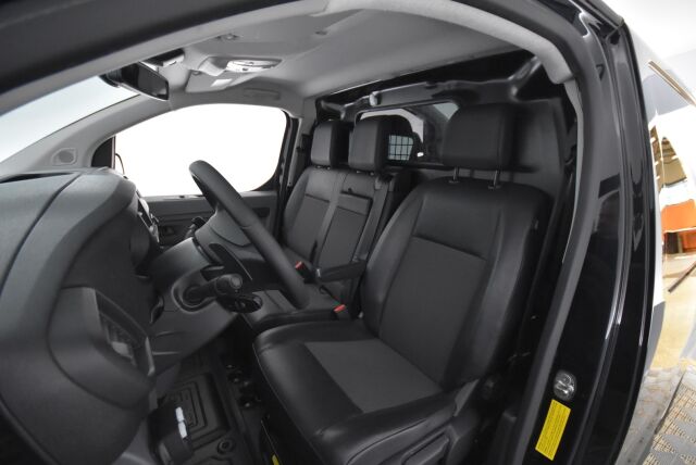 Toyota Proace 2020 L2 2,0 D 120 Automatic Edition / Suomiauto / ALV / Vakionopeudensäädin