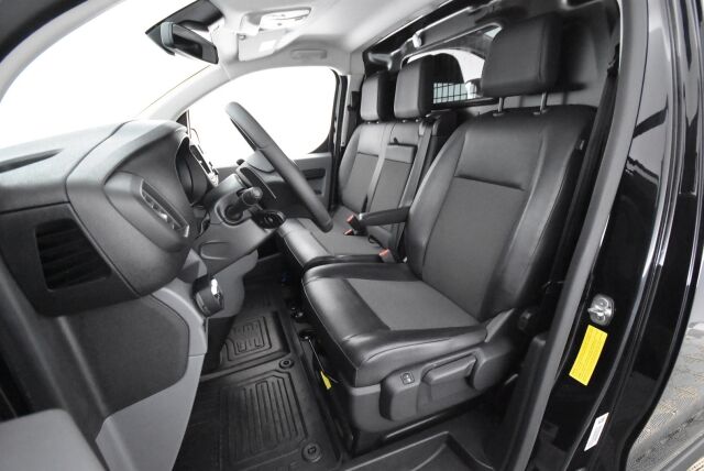 Toyota Proace 2020 L2 2,0 D 120 Automatic Edition / Suomiauto / ALV / Vakionopeudensäädin