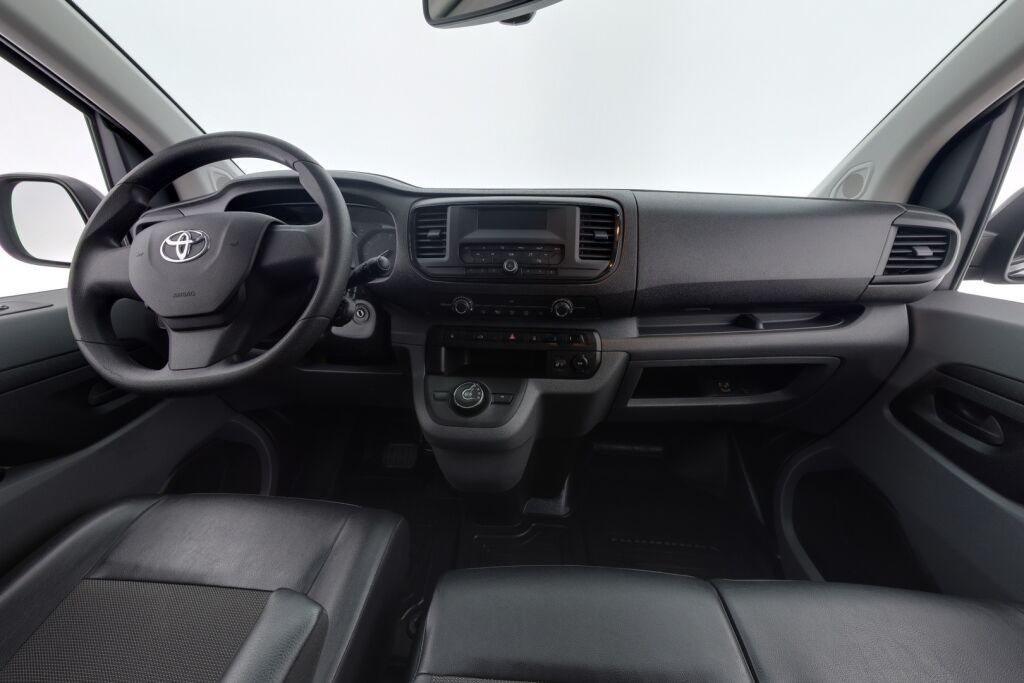 Toyota Proace 2020 L2 2,0 D 120 Automatic Edition / Suomiauto / ALV / Vakionopeudensäädin