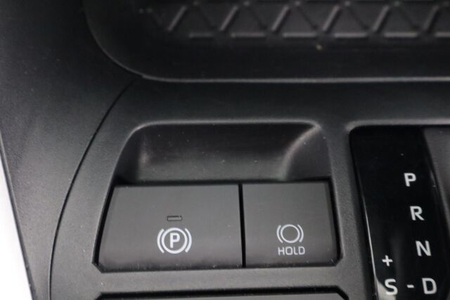 Toyota RAV4 2021 2,5 Hybrid AWD-i Active / Merkkihuollettu / Suomiauto / 1.om / Adapt.vakkari / Lämpölasi / Lohkolämmitin+SP / LEDit /
