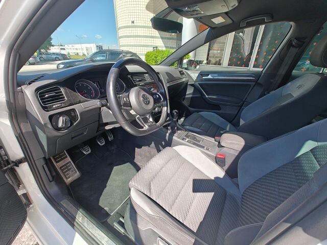 Volkswagen Golf 2018 R-Line 1.4 TSI 110 kW (150 hv) / ACC / Led-ajovalot / R-Line urheiluistuimet