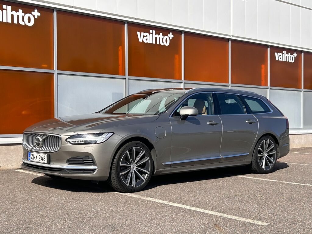 Volvo V90 2022 T6 AWD Long Range Inscription aut / 2-om. Suomiauto / Merkkihuollettu / Harman Kardon / Panorama / Muistipenkit / Vetokoukku
