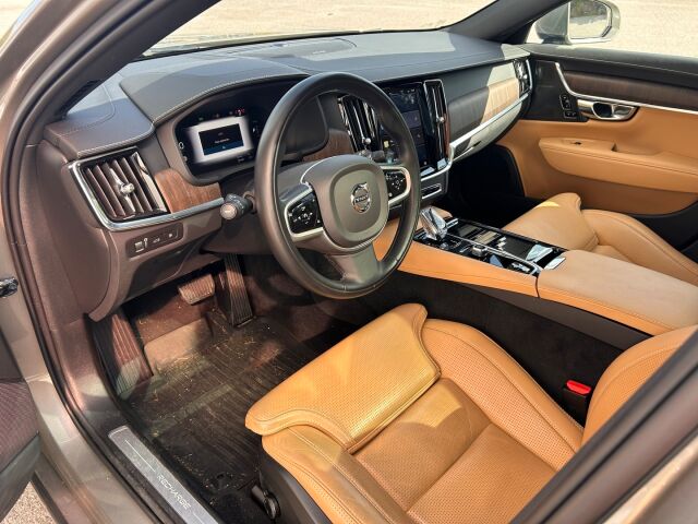 Volvo V90 2022 T6 AWD Long Range Inscription aut / 2-om. Suomiauto / Merkkihuollettu / Harman Kardon / Panorama / Muistipenkit / Vetokoukku