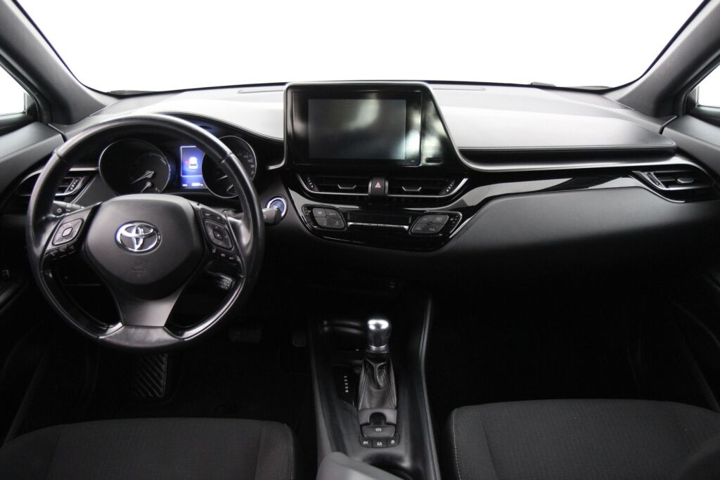 Toyota C-HR 2018 1,8 Hybrid Active / Kamera / Navi / Kessy / Kaistavahti / Vakkari