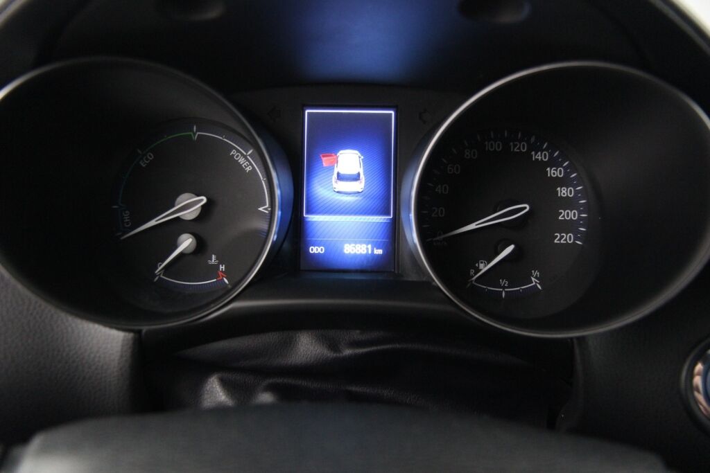 Toyota C-HR 2018 1,8 Hybrid Active / Kamera / Navi / Kessy / Kaistavahti / Vakkari
