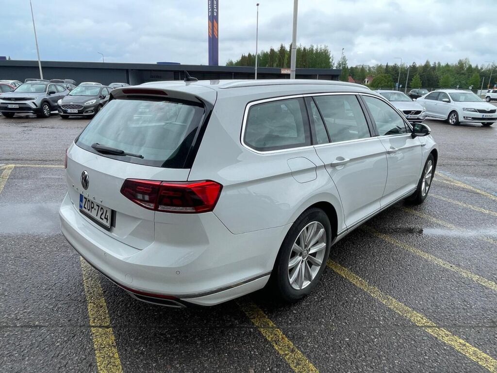 VOLKSWAGEN PASSAT 2020 Variant GTE DSG / ACC / Webasto / 360° Kamera / Navigointi