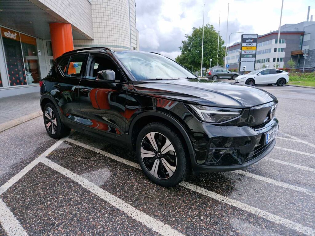Volvo XC40 2023 Recharge Single Plus aut / Adapt. cruise / Apple Carplay / Muistipenkki / Kaistallapitoavustin