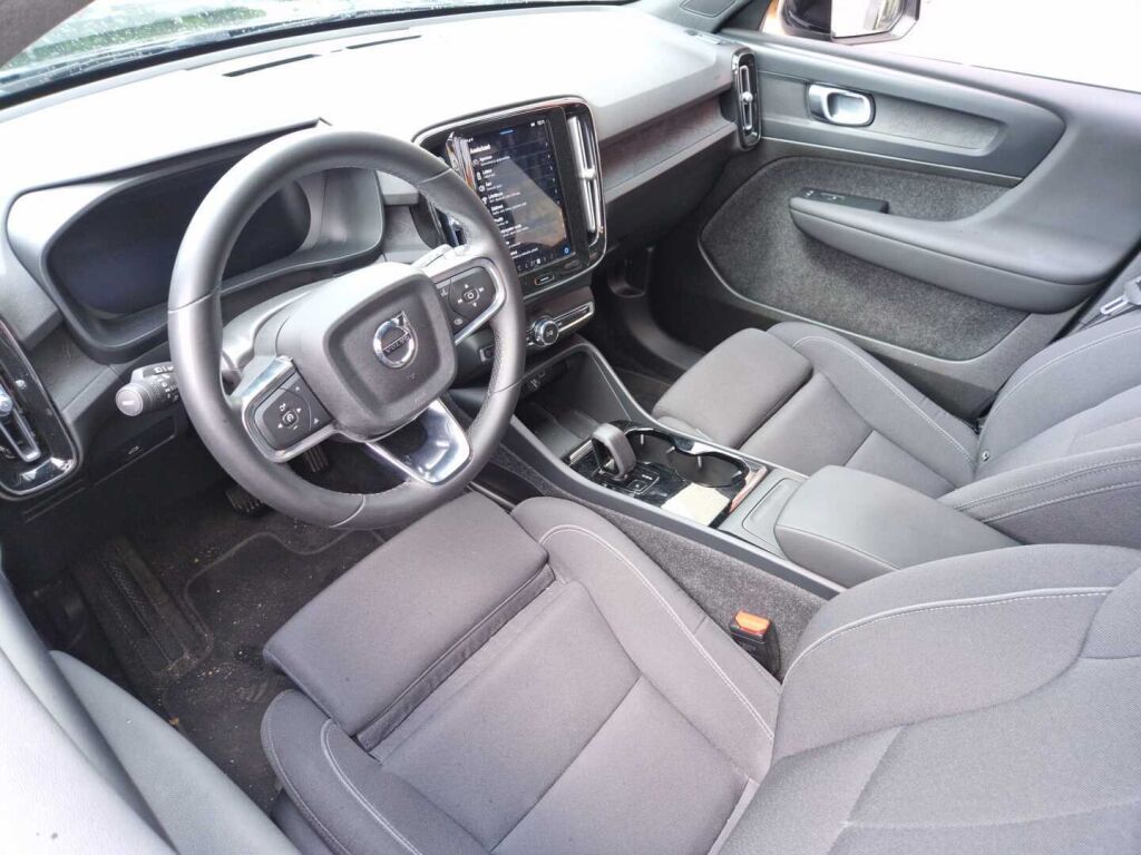 Volvo XC40 2023 Recharge Single Plus aut / Adapt. cruise / Apple Carplay / Muistipenkki / Kaistallapitoavustin