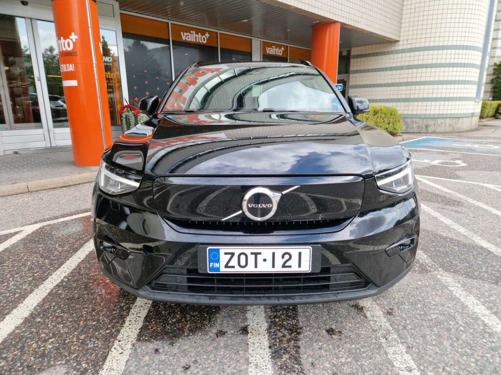 Volvo XC40 2023 Recharge Single Plus aut / Adapt. cruise / Apple Carplay / Muistipenkki / Kaistallapitoavustin