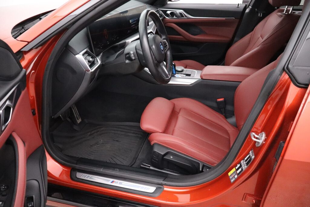 BMW I4 M50 2023 Charged Plus / Suomiauto / ACC / 360° / HUD / Laser / Koukku / Nahkaverhoilu
